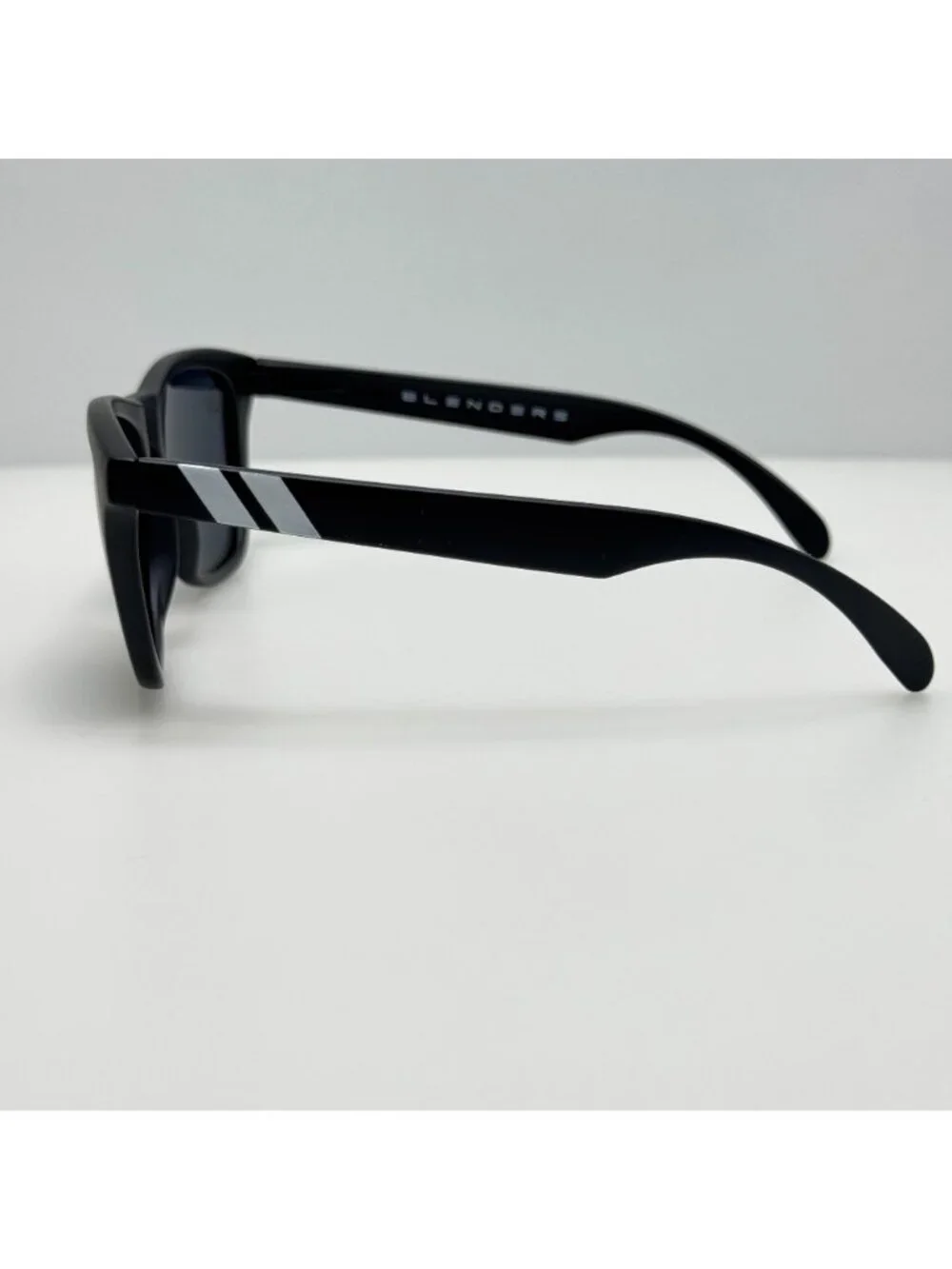 Blenders Sunglasses Symphony Black Polarized